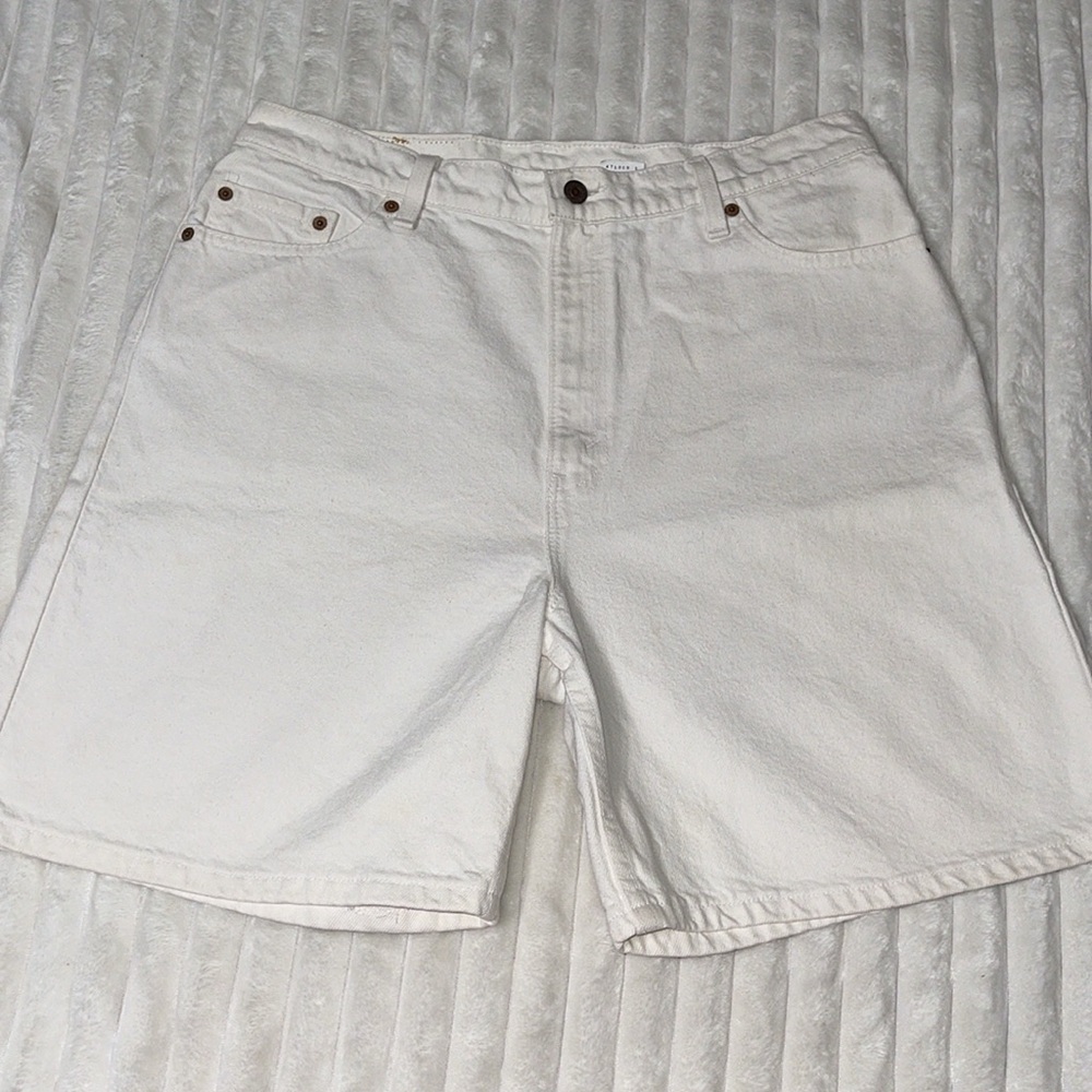 Levis 522 Vintage White Short | Size 16 - Picture 4 of 15